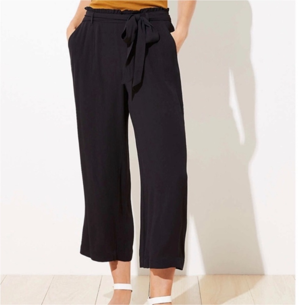 Loft Beach crepe black elastic waist pant